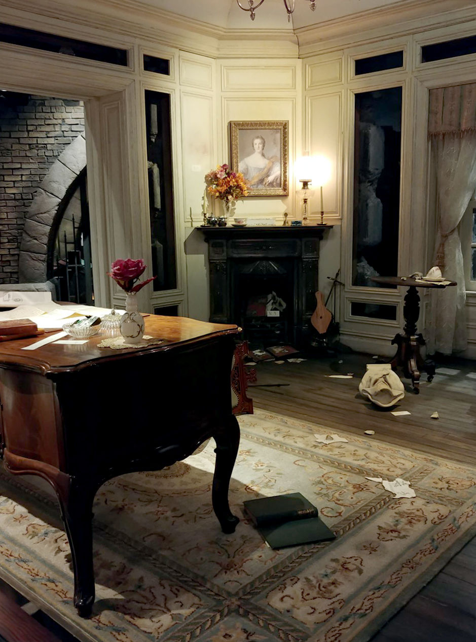 sherlock holmes-crime scene.jpg